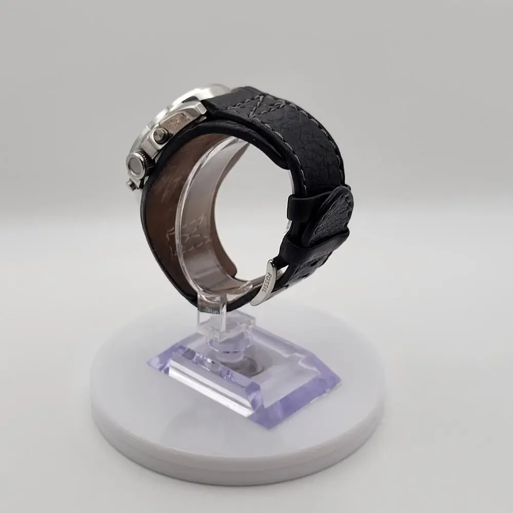 Mens Fossil Chronograph Silver Dial 10 ATM Quartz Watch Black Leather Cuff Strap